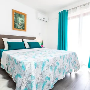 Mina Apartman